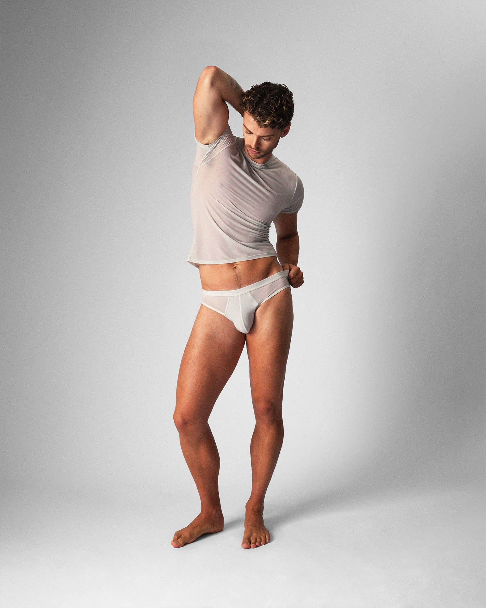 TEAMM8 Allure Sheer Cropped Tee Platinum (view 2)